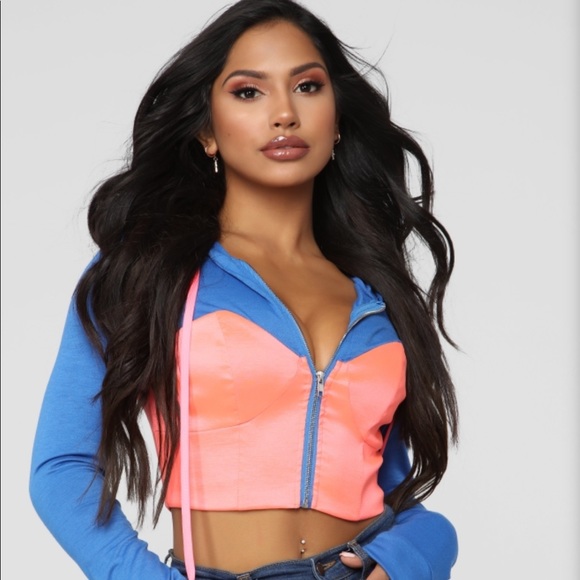 Fashion nova crop top hoodie NWT - Picture 1 of 8